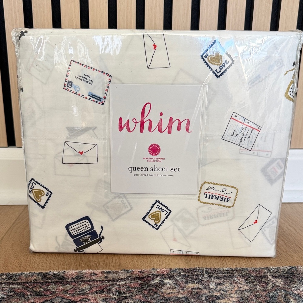 Whim Queen Sheet Set - Cream with Multicolor Envelope Design